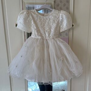 Girls Vintage Elegant White Lace Dress